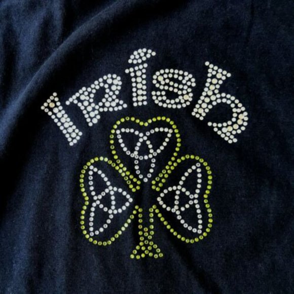 Quail Hollow Irish Tee top Medium Black Shamrock Celtic Knot Crystal Acc… - Picture 1 of 6